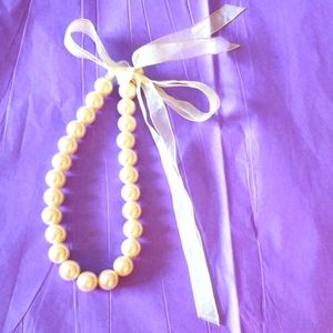 NWT Pretty Pearl Necklace with Ribbon Tie Closure